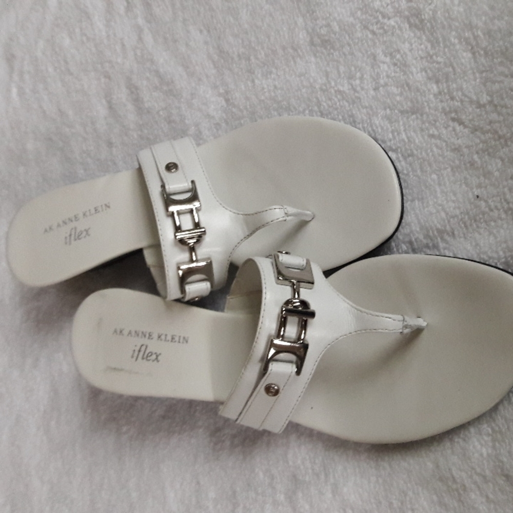 Anne Klein iFlex Sandals - Never Been Worn
